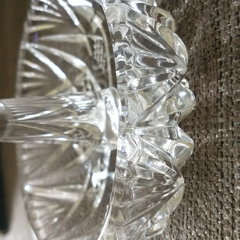 Ring holder - Picture 3 of 8